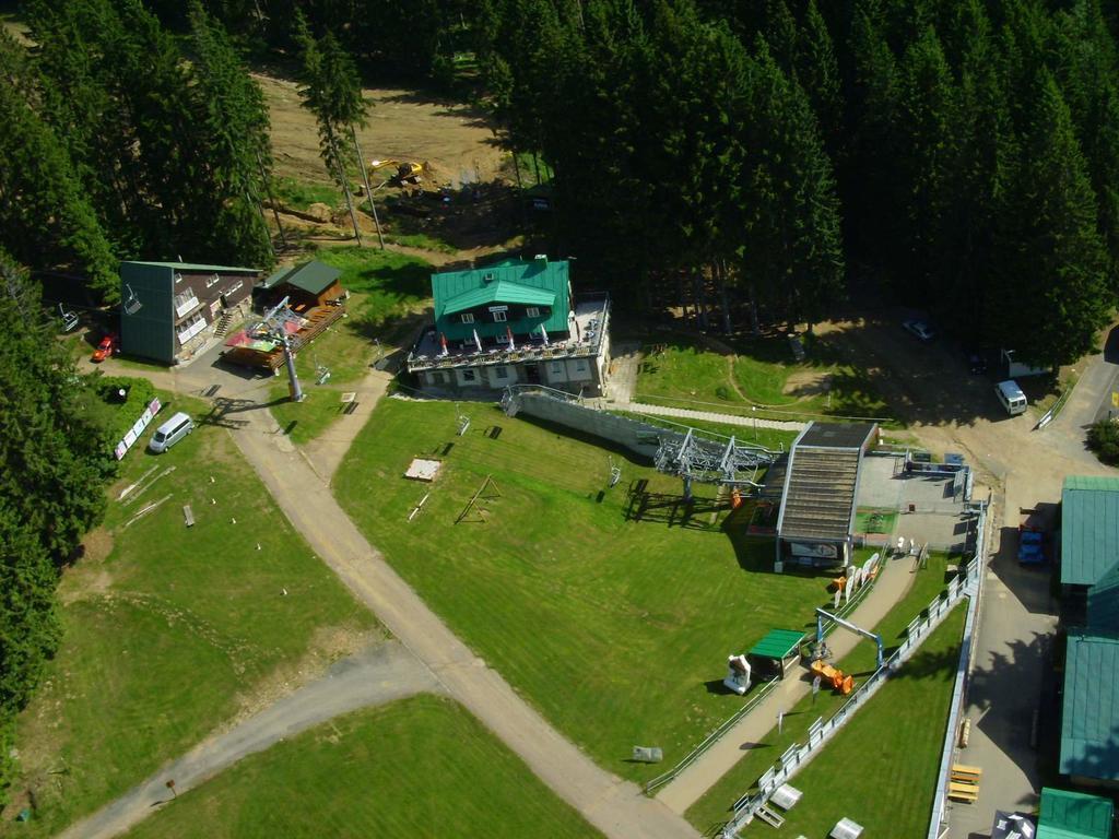 Ski & Bike Spicak Zelezna Ruda Bagian luar foto